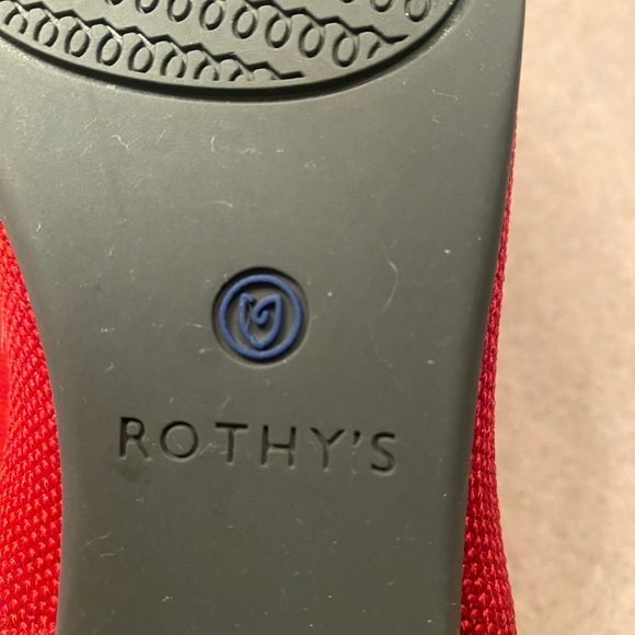 Rothy’s The Point, True Red, Size 6. Excellent used condition. - Picture 2 of 9